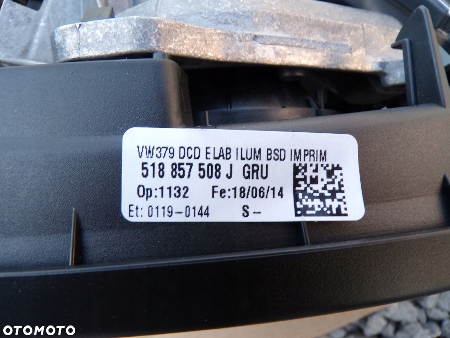 OBUDOWA LUSTERKA PRAWEGO VW GOLF VII SPORTVAGON 518857508 J ORYGINAŁ - 3