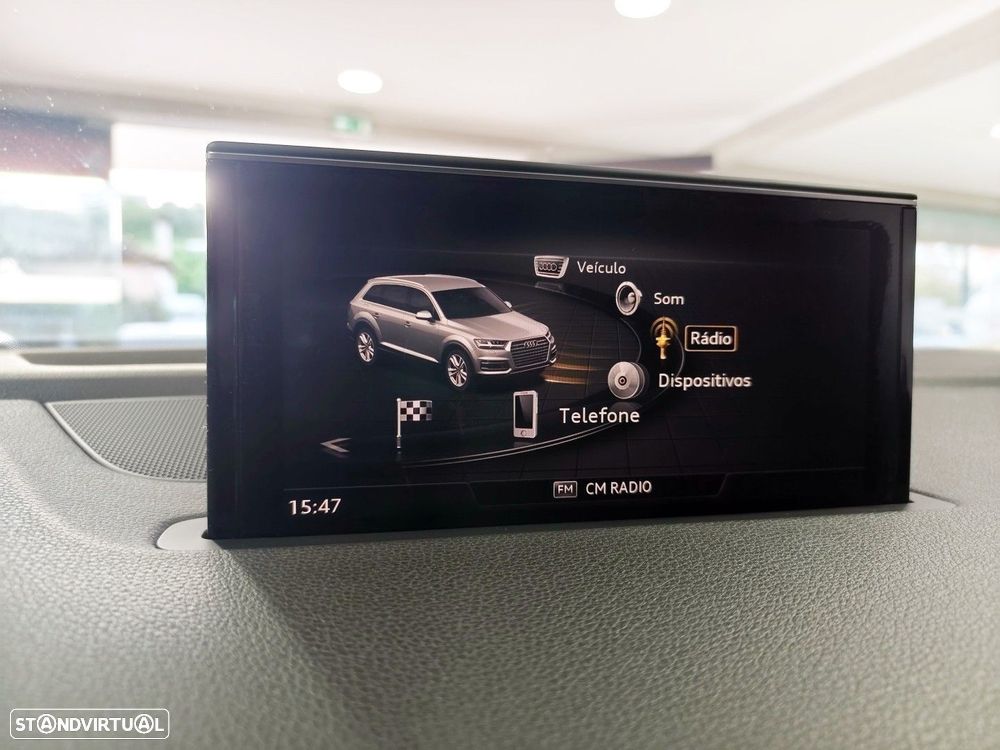 Audi Q7 3.0 TDI quattro S-line Tiptronic 7L - 31