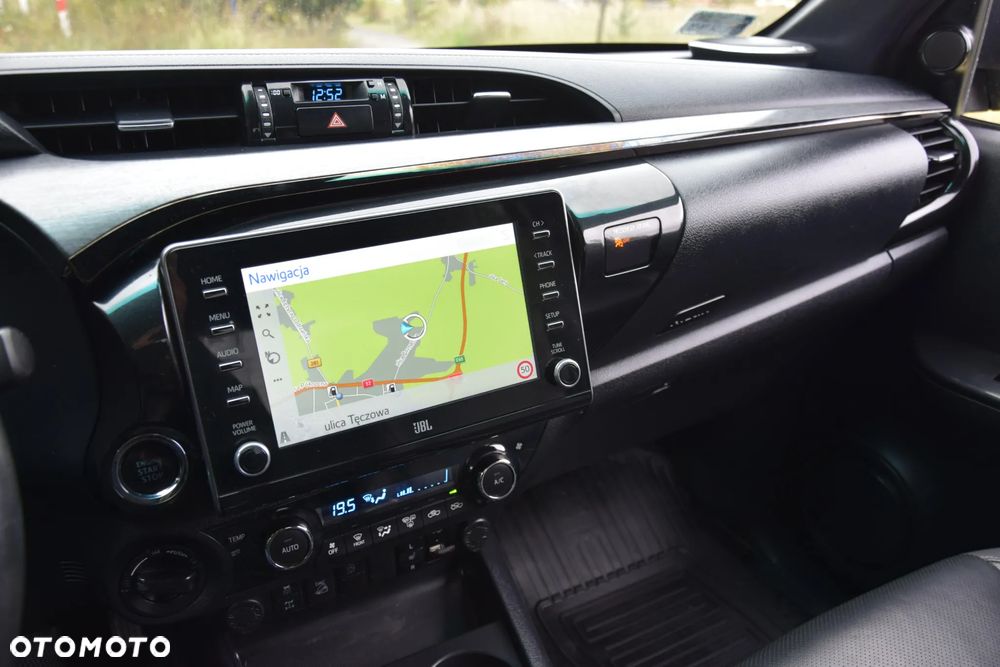 Toyota Hilux 2.8 D-4D Double Cab Invincible 4x4 - 22