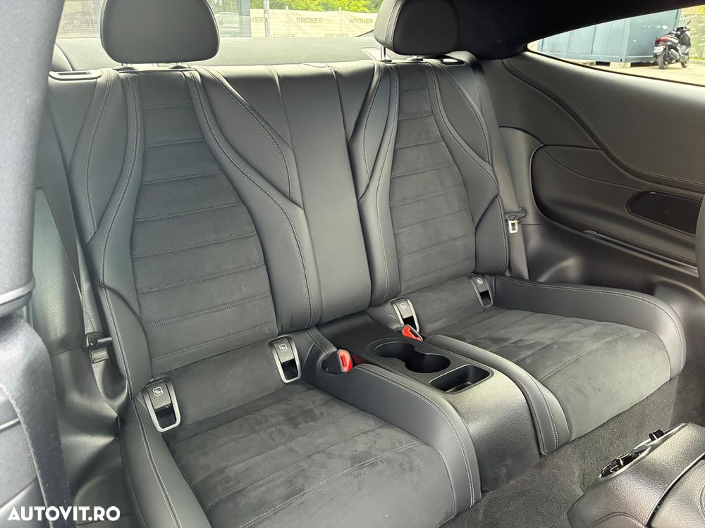 Mercedes-Benz CLE 300 4MATIC Aut. MHEV - 30