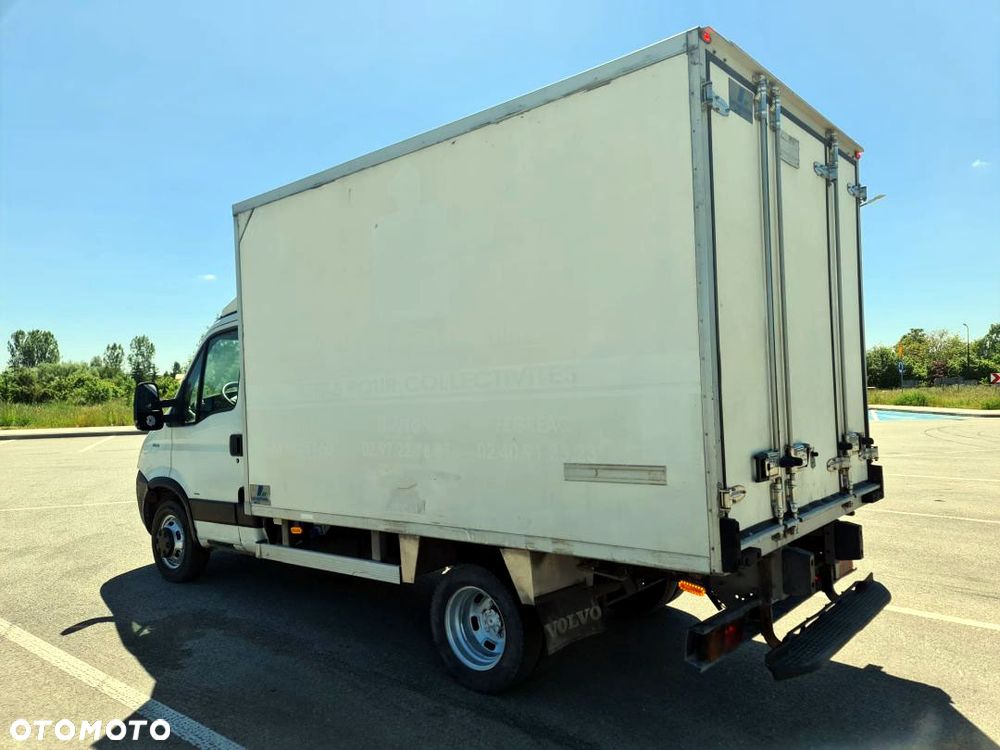 Iveco Daily 35C12 116KM - Bliźniaki - IZOTERMA - CHŁODNIA – MROŹNIA (-20’C) - 7