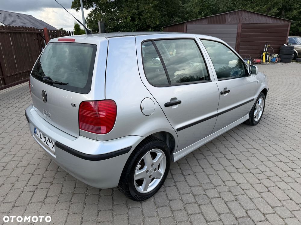 Volkswagen Polo 1.4 16V Comfortline - 5