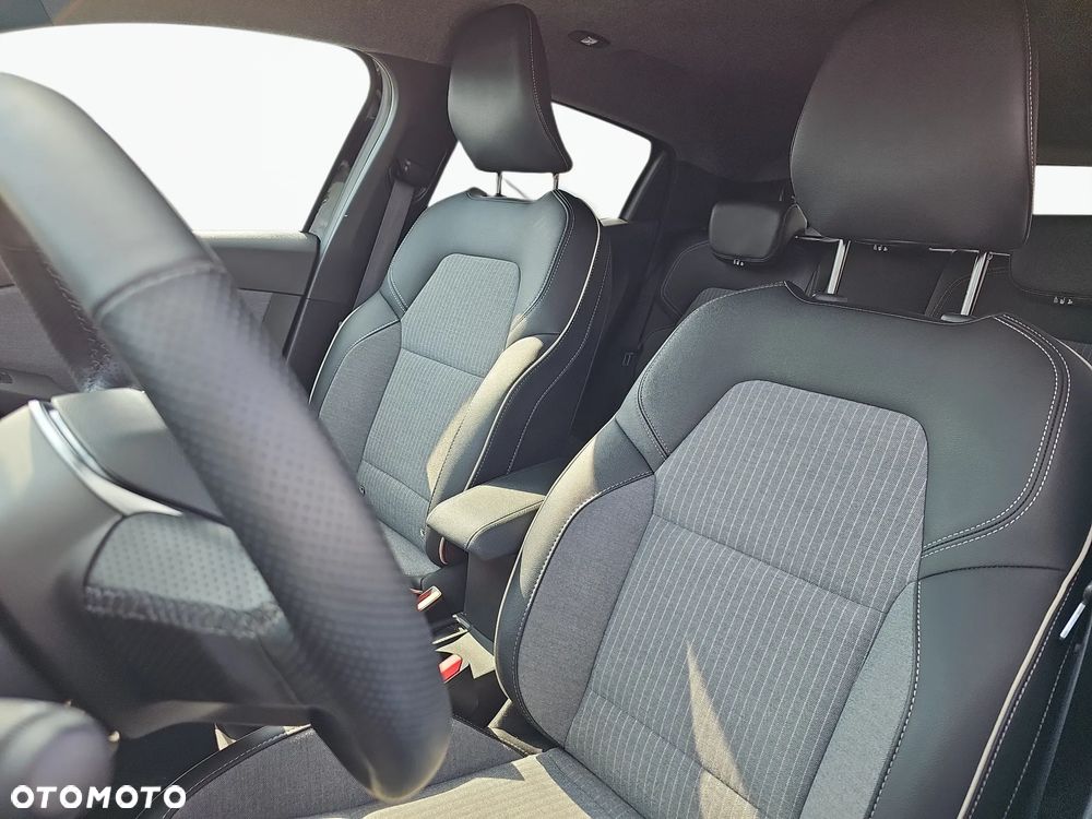 Renault Clio 1.0 TCe Techno - 12
