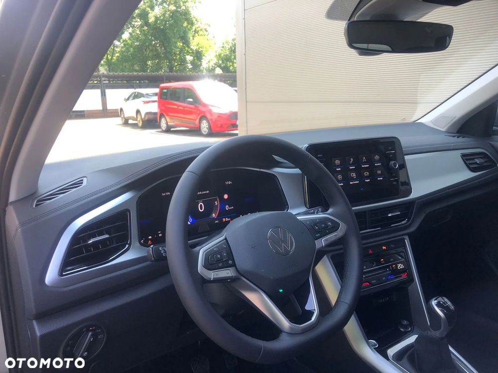 Volkswagen T-Roc - 4