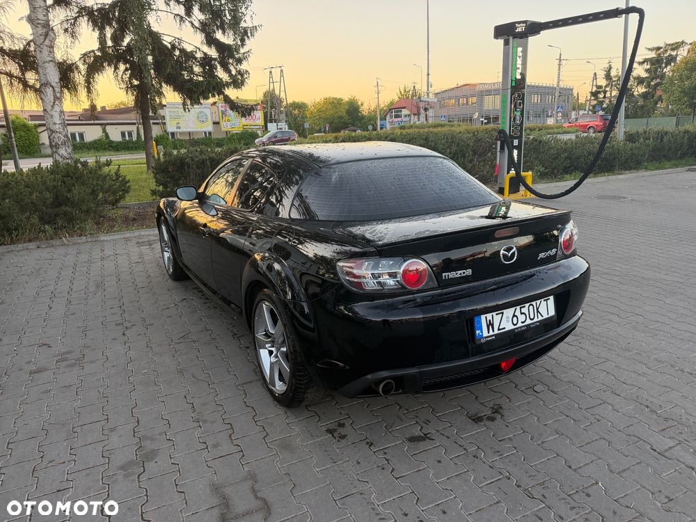 Mazda RX-8 Revolution - 3