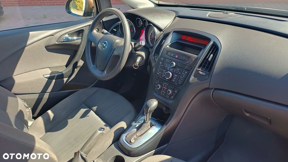 Opel Astra 1.4 T Enjoy EU6 - 22