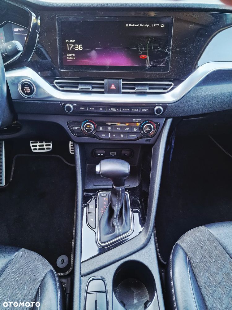 Kia Niro 1.6 GDI Hybrid Business Line - 22