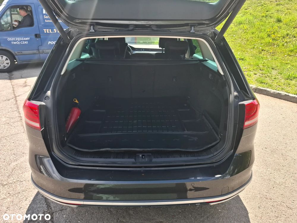 Volkswagen Passat - 7