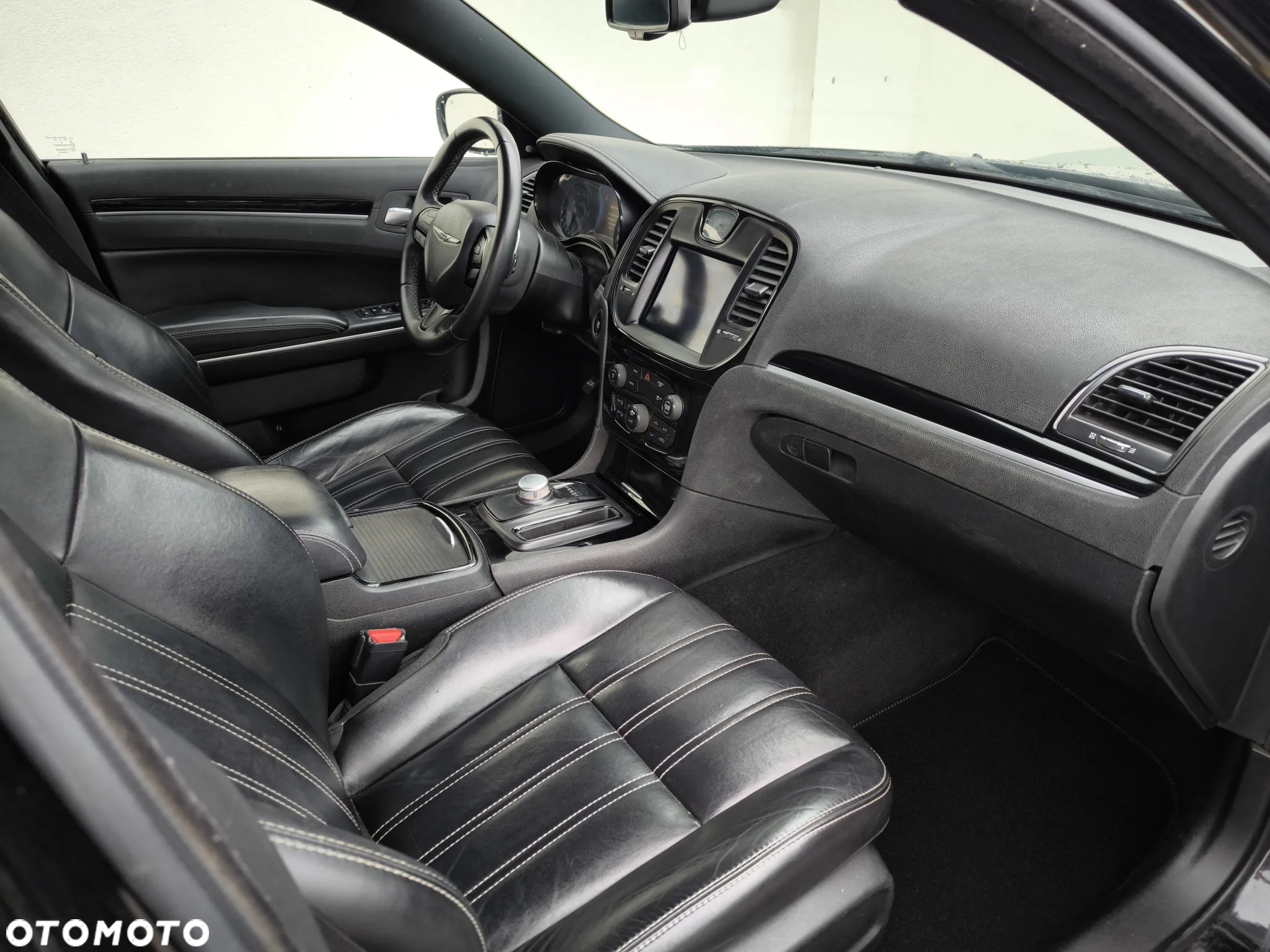Chrysler 300 - 11