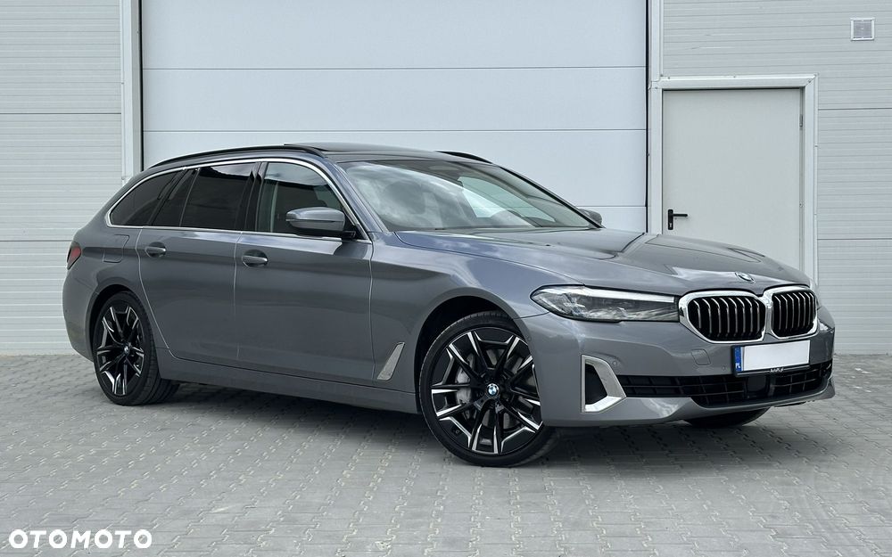 BMW Seria 5 530d xDrive mHEV Luxury Line - 8