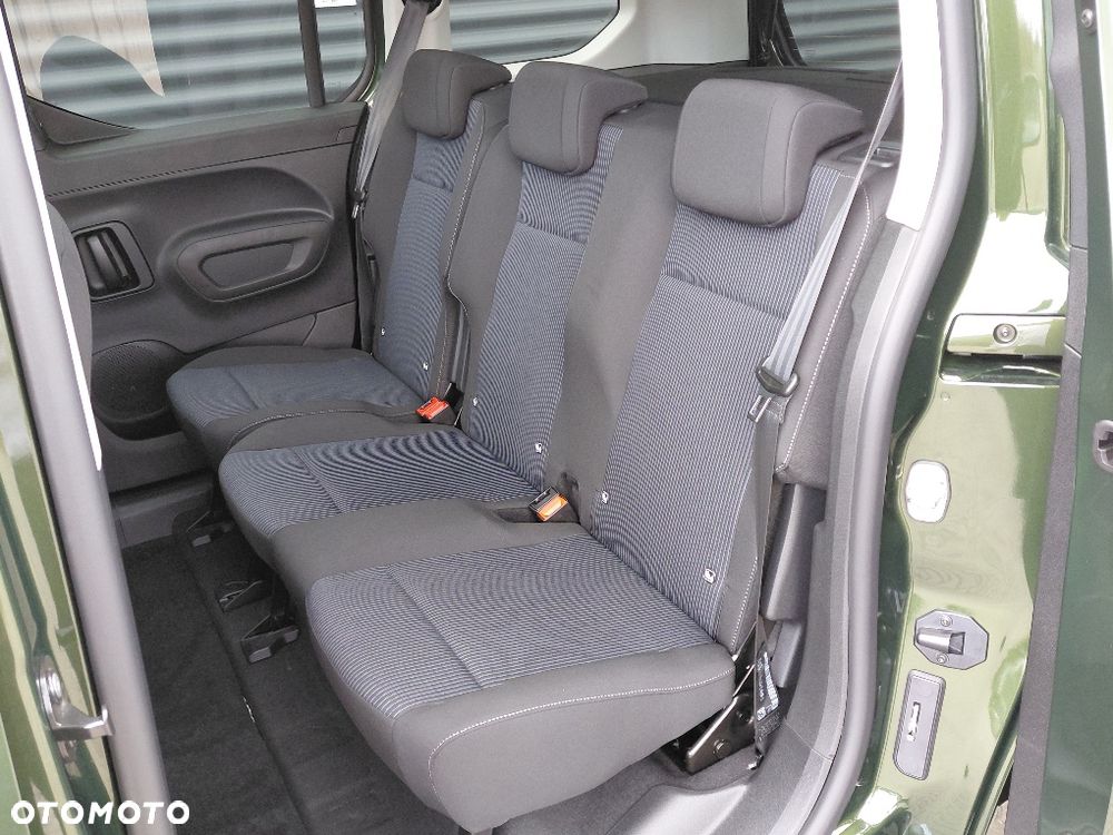 Fiat Qubo - 12