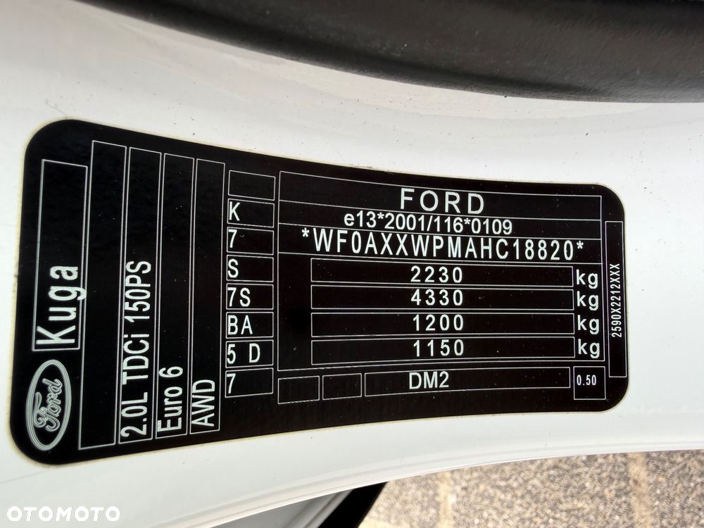 Ford Kuga 2.0 EcoBlue 4x4 TITANIUM - 38