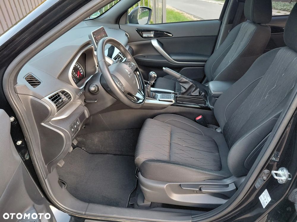 Mitsubishi Eclipse Cross - 26