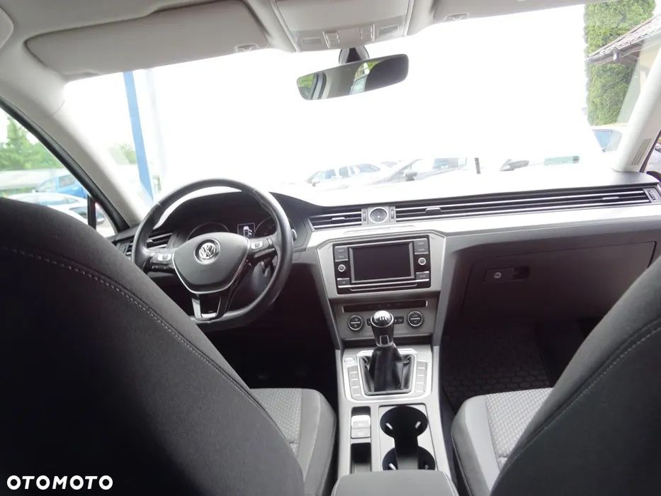 Volkswagen Passat 1.4 TSI BMT Comfortline - 15