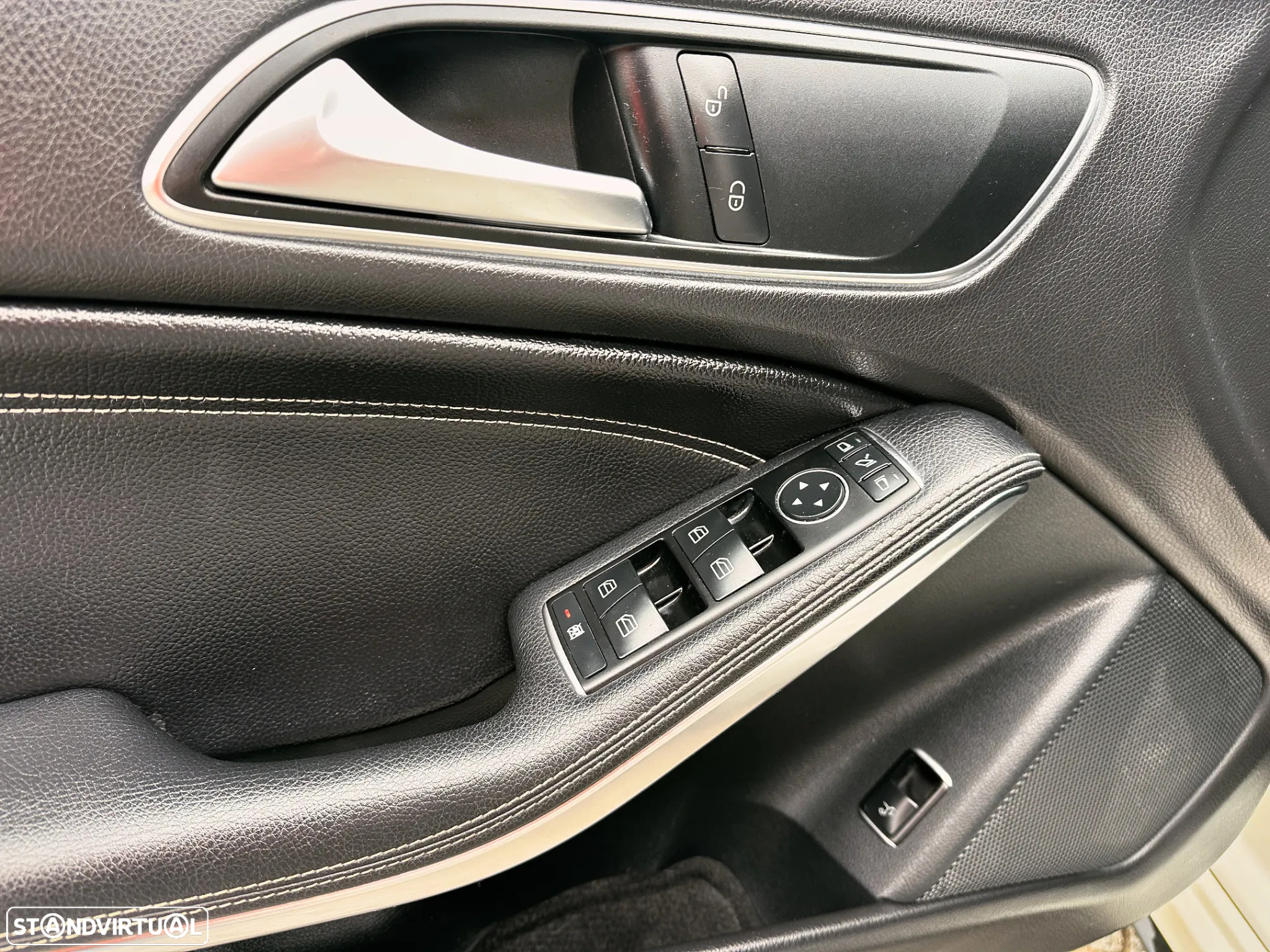 Mercedes-Benz CLA 200 - 14