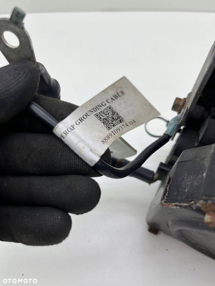 VOLVO XC40 KONDENSATOR ROZRUCHOWY KOMPLET 32311814 32290076 - 6