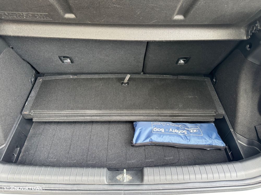 Hyundai i20 Active 1.0 T-GDi Blue Comfort Navi - 22