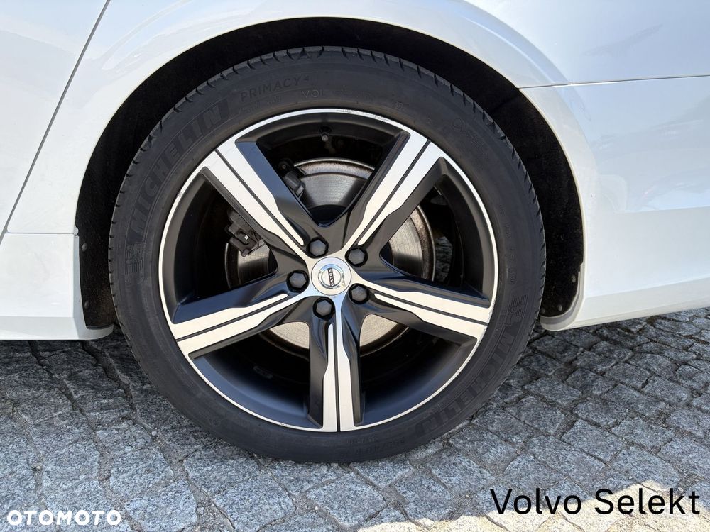 Volvo V90 - 10