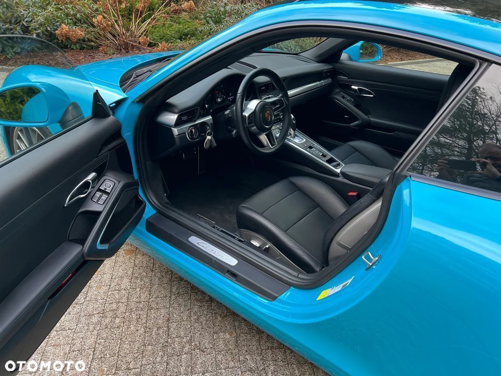 Porsche 911 Carrera PDK - 16