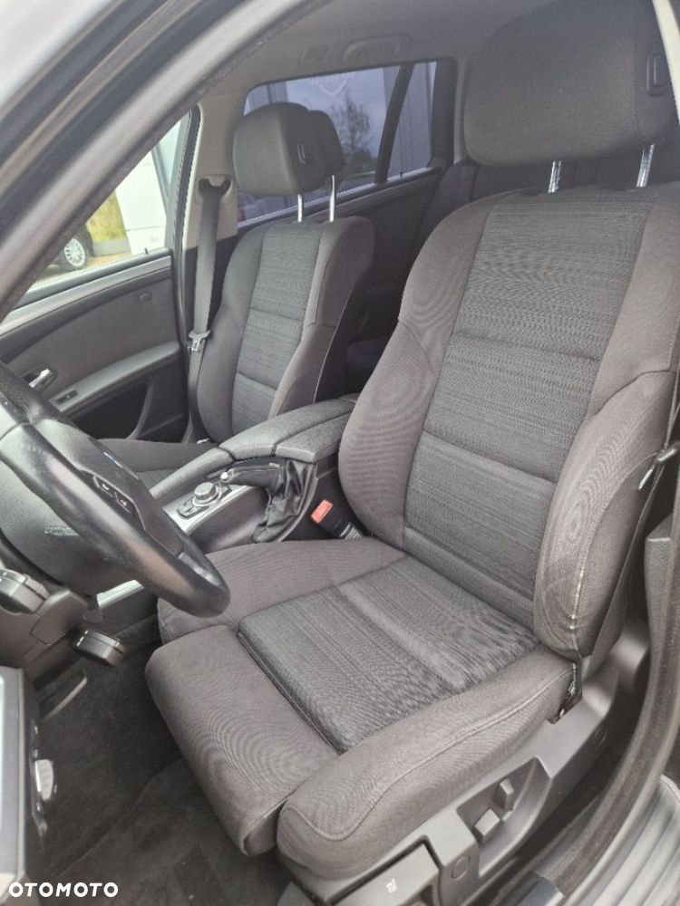 BMW Seria 5 520d Touring Edition Sport - 10