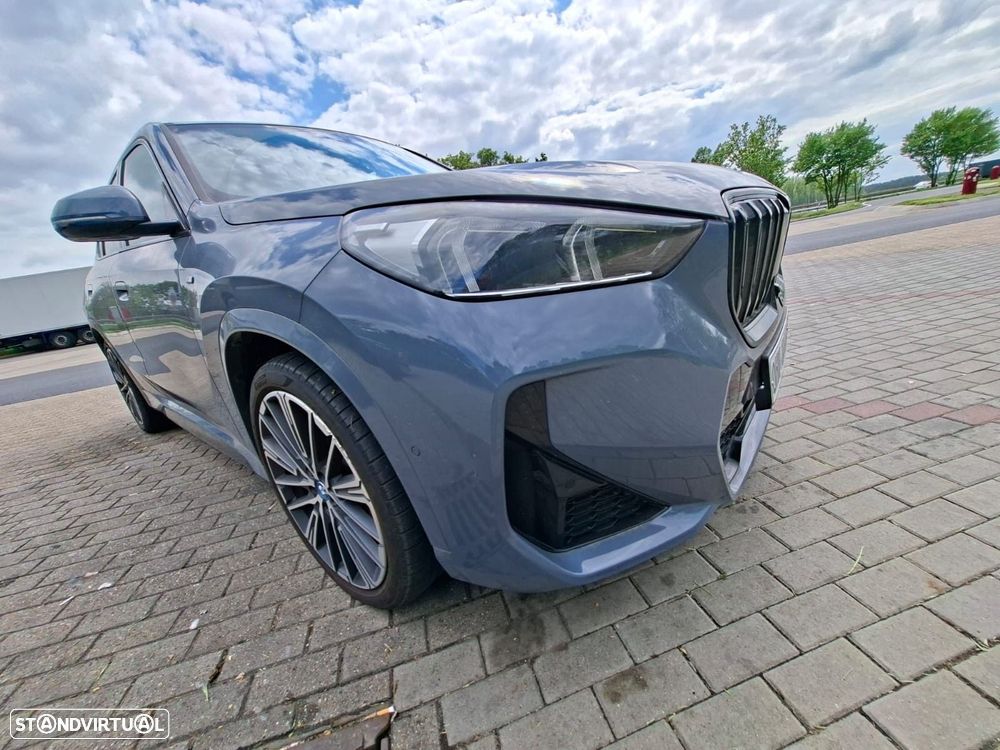 BMW iX1 xDrive30 Pack Desportivo M Pro - 6