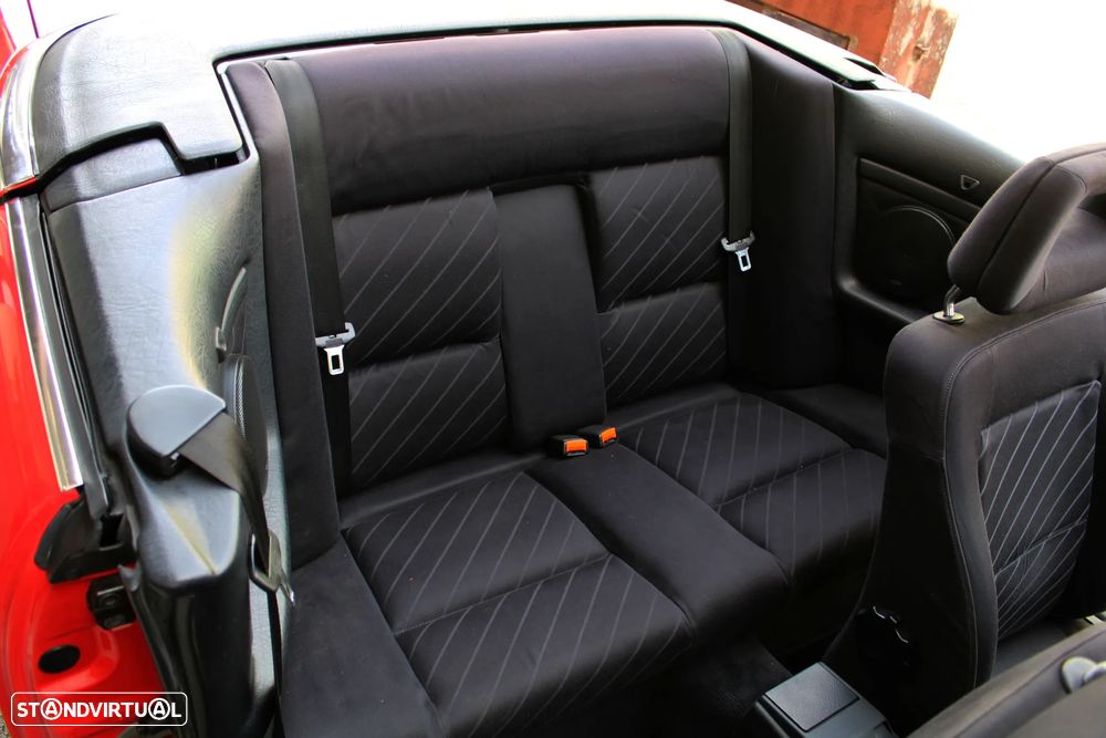 Audi Cabriolet 2.0 - 25