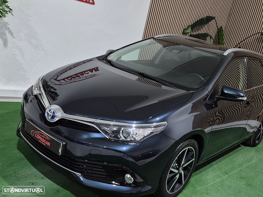 Toyota Auris Touring Sports 1.8 HSD Comfort +P.Techno+P.Sport - 3