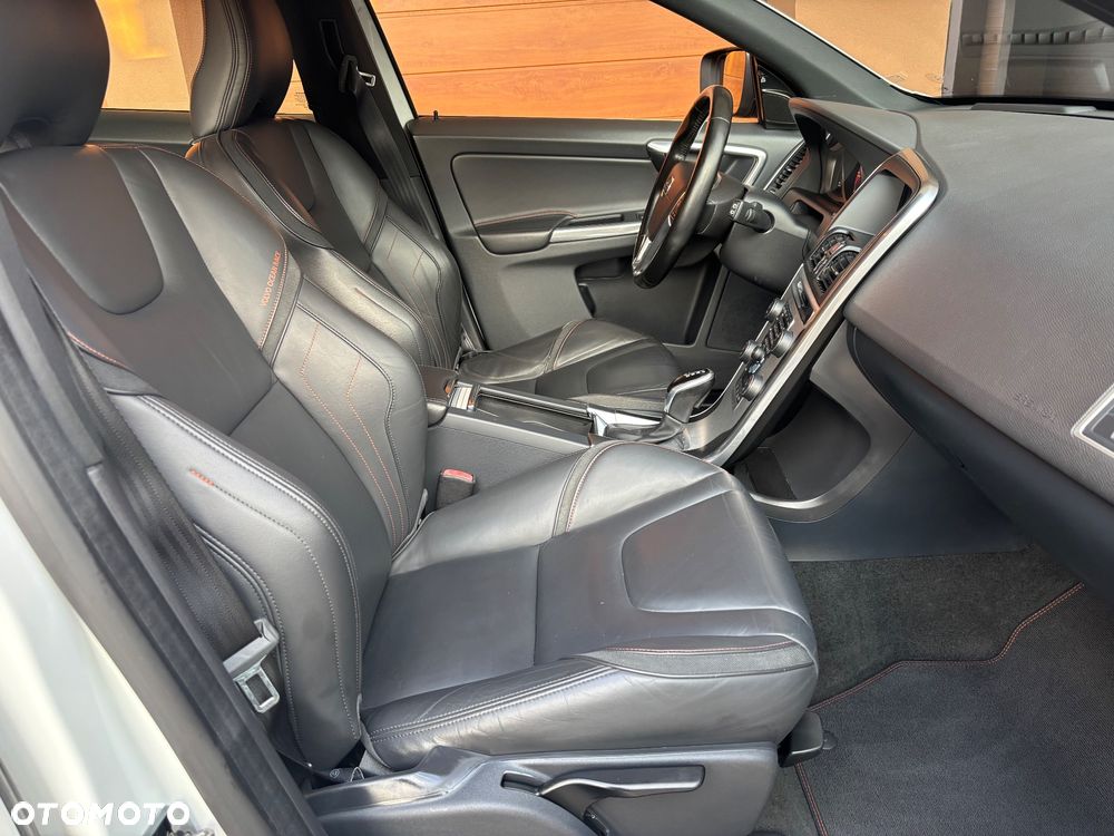 Volvo XC 60 D3 Geartronic Ocean Race - 8