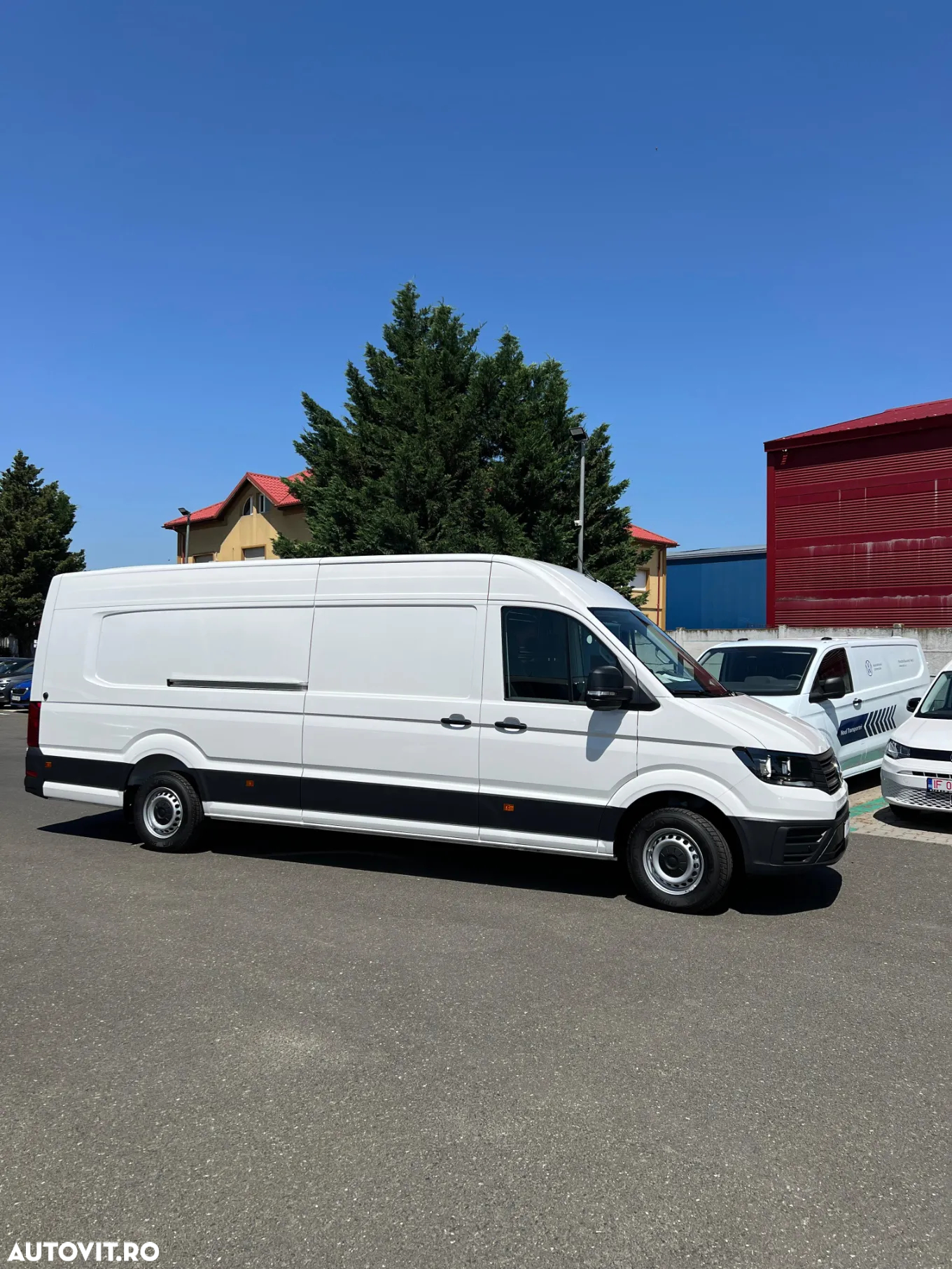 Volkswagen Crafter Furgon L5H3 - 2