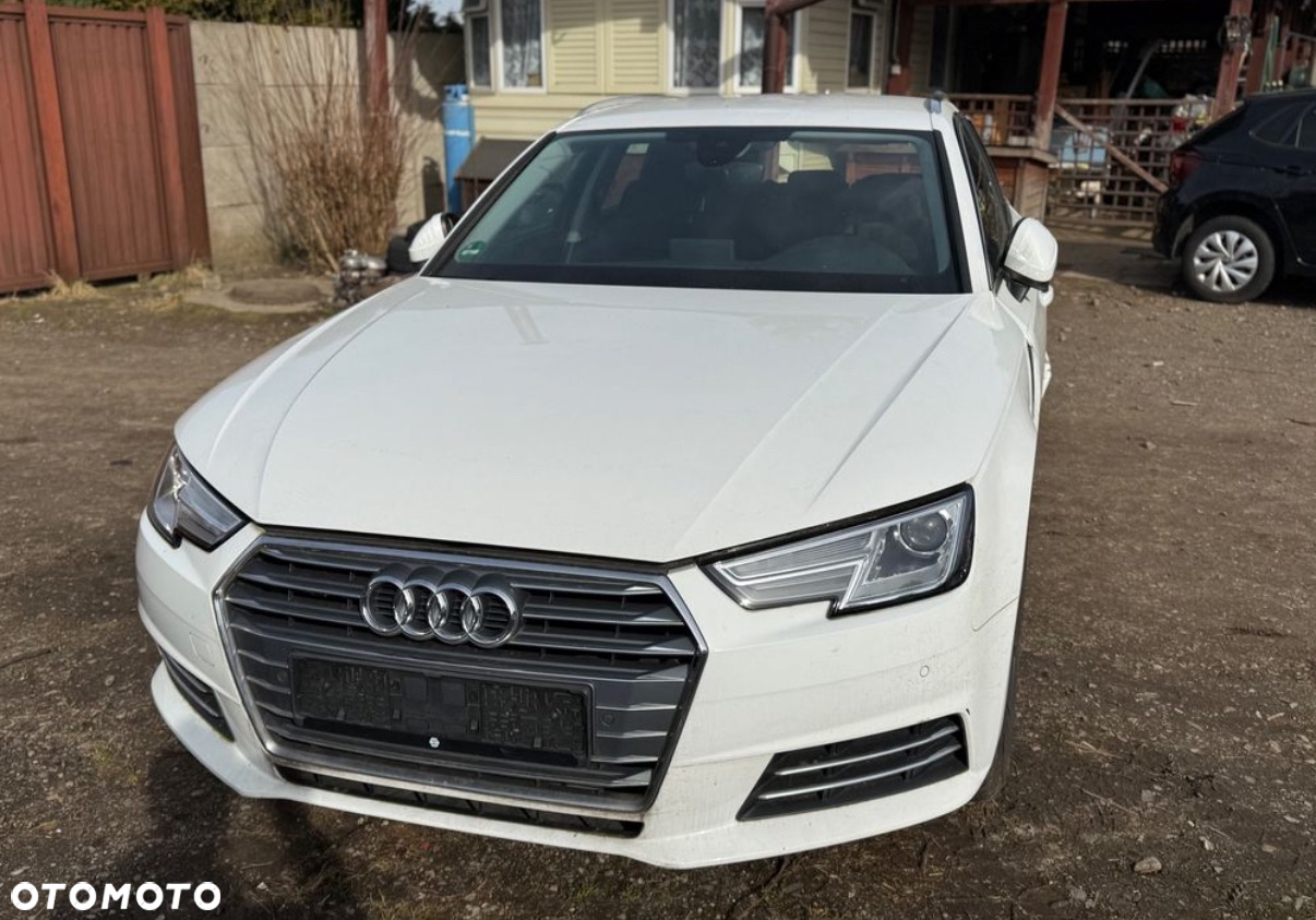 Audi A4 Avant 35 TFSI S tronic design - 17