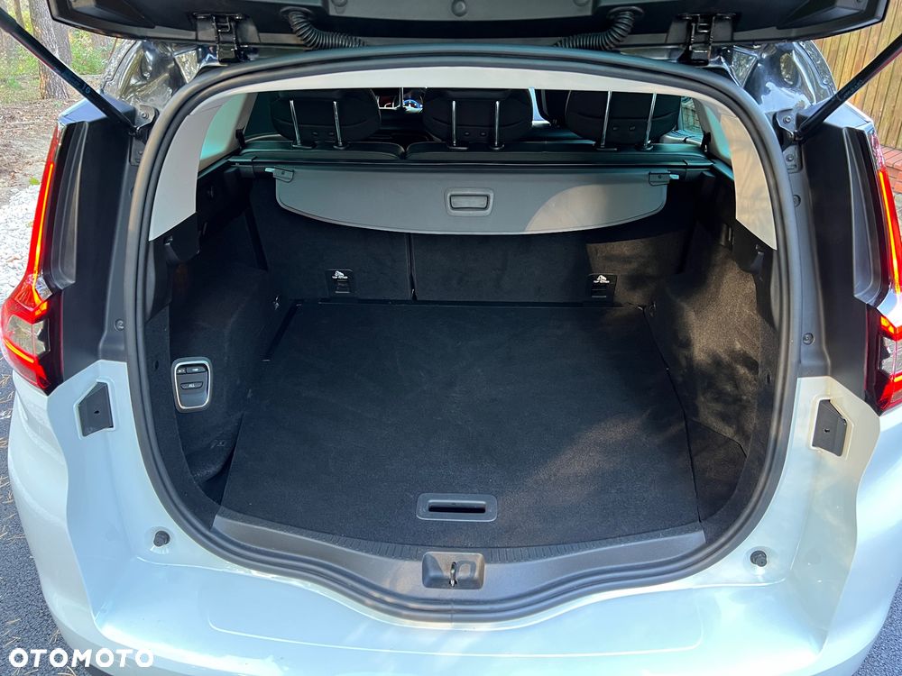 Renault Scenic 1.6 dCi Bose - 25