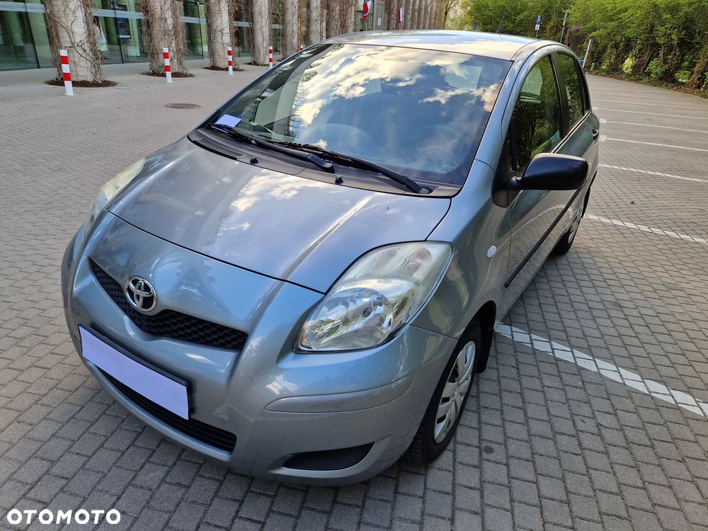 Toyota Yaris 1.0 Terra - 3