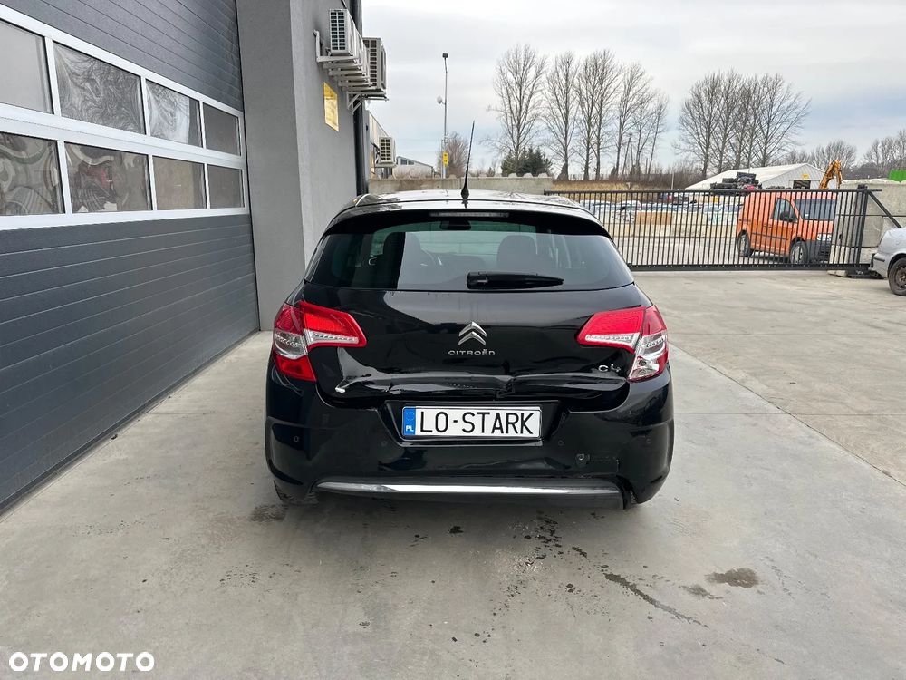 Citroën C4 VTi 120 Exclusive - 4