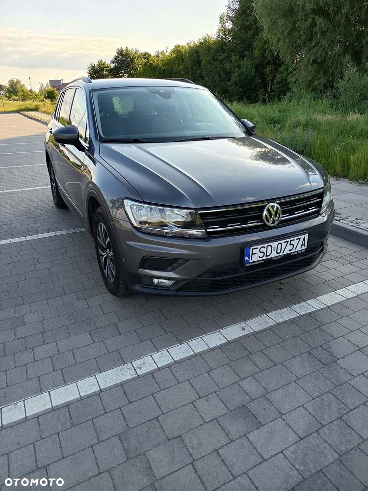 Volkswagen Tiguan - 2