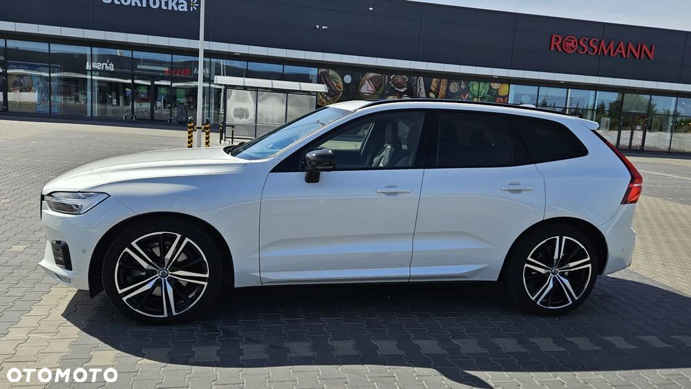 Volvo XC 60 B4 B R-Design - 12