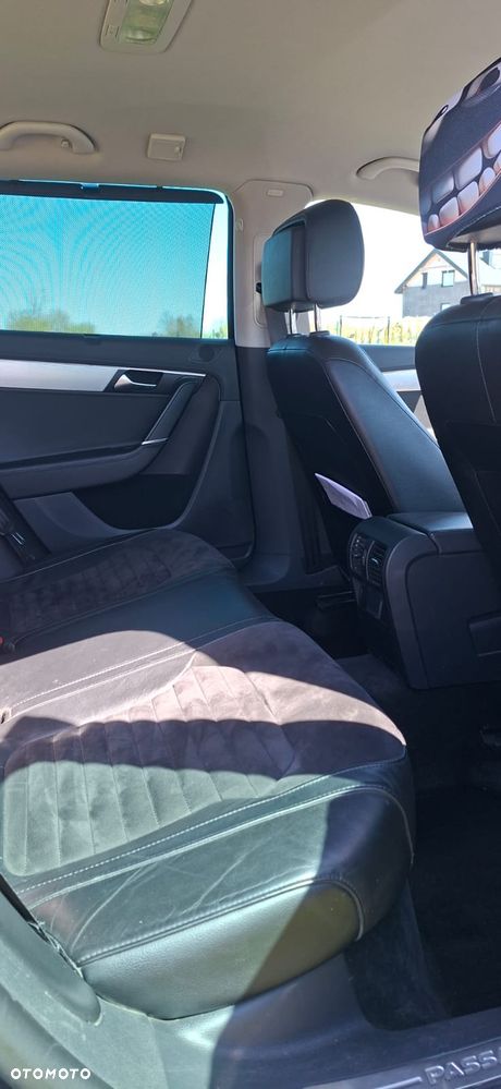 Volkswagen Passat 2.0 TDI DPF Highline - 10