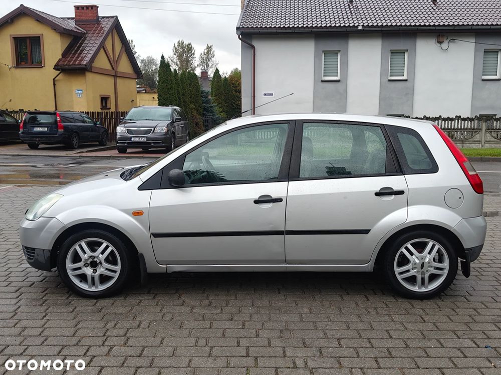 Ford Fiesta 1.3 - 16
