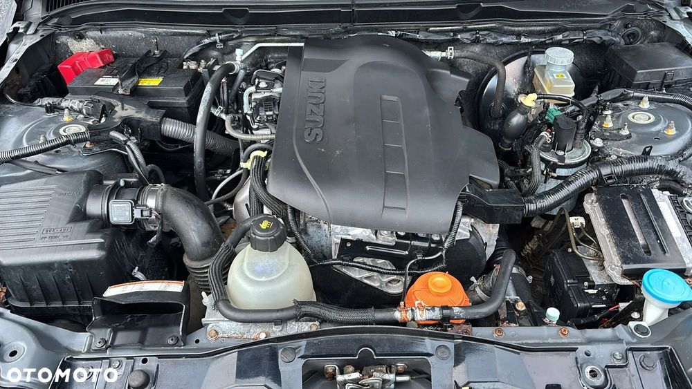 Suzuki Grand Vitara 1.9 DDiS Comfort DPF - 31