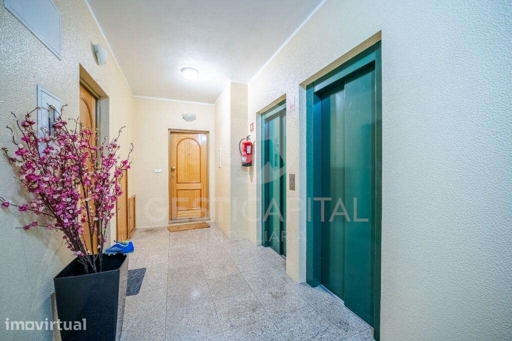 Apartamento T3 Amplo com 198,5 m2 | 7.º Piso | Marco de Canaveses - Grande imagem: 4/34