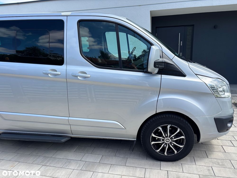 Ford Tourneo Custom 2.0 EcoBlue L2 Titanium - 3