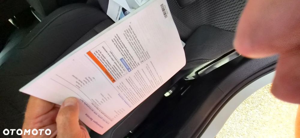 Volkswagen Golf 1.6 TDI Trendline DSG - 20