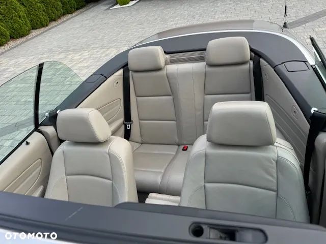 BMW Seria 1 120d Cabrio - 24