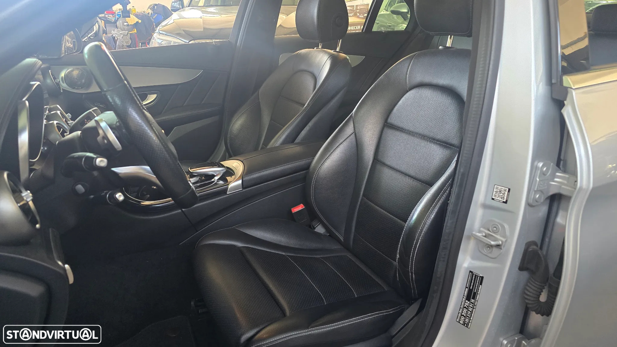 Mercedes-Benz C 300 - 32