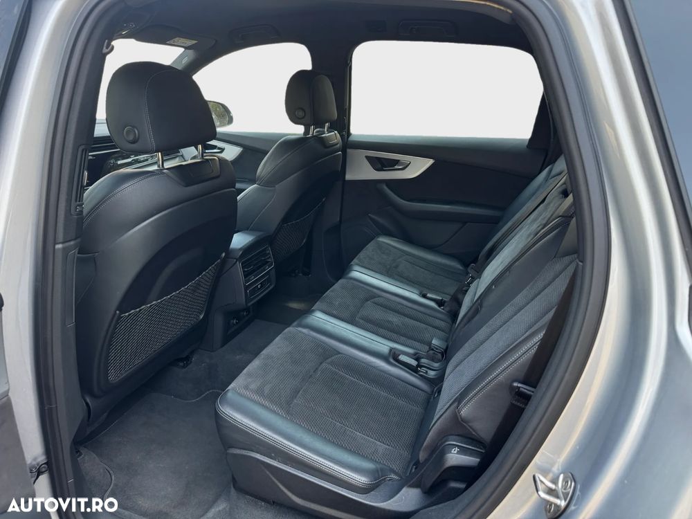 Audi Q7 55 TFSI e quattro tiptronic S line - 5