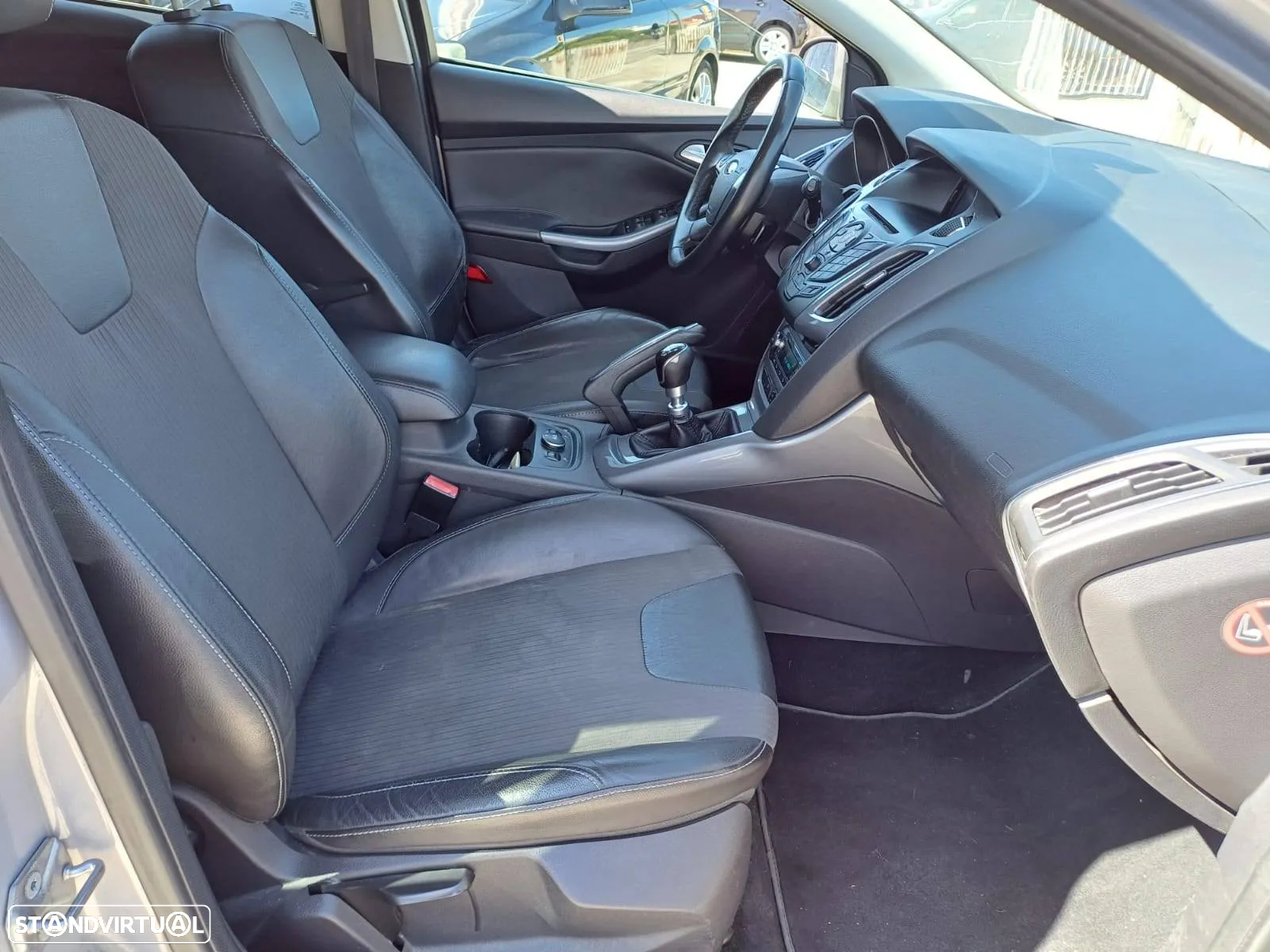 Ford Focus SW 1.6 TDCi Titanium - 9