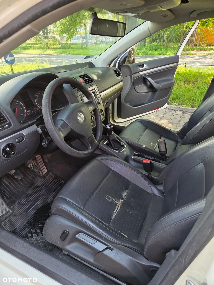 Volkswagen Jetta 1.9 TDI Comfortline - 7
