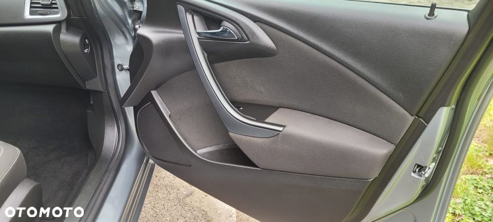 Opel Astra - 14