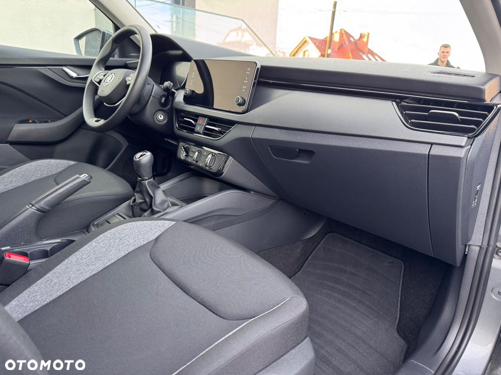 Skoda Kamiq 1.0 TSI Style - 23