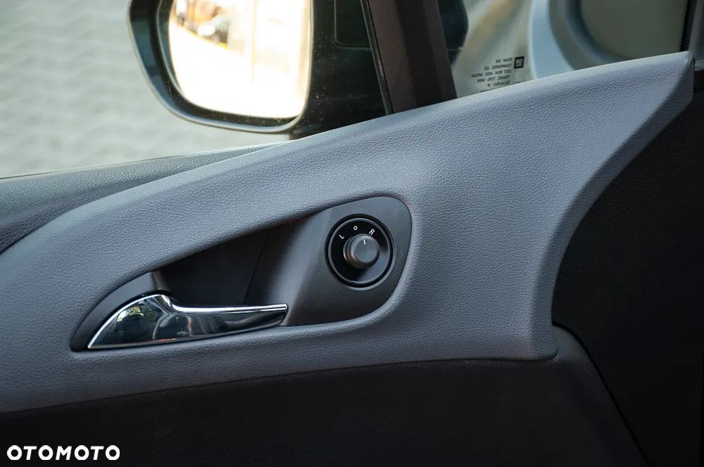 Opel Meriva 1.4 150 Jahre - 34