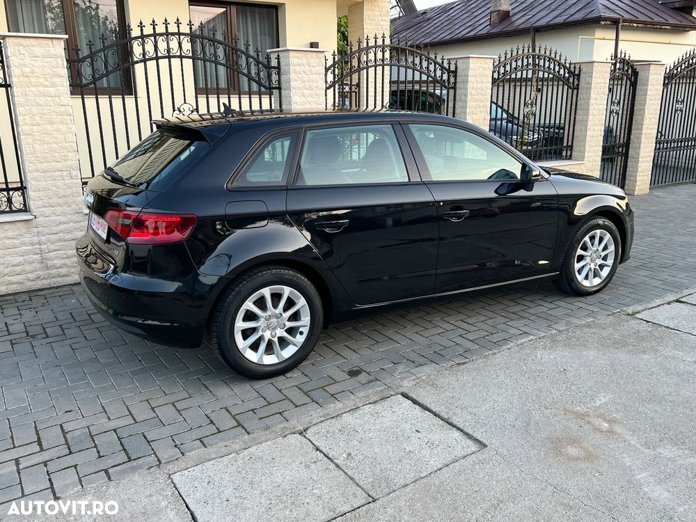 Audi A3 2.0 TDI Sportback (clean diesel) Attraction - 15